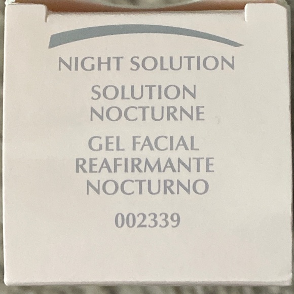 New In Box Mary Kay Timewise Night Solution ~ Full Size ~ 1 fl oz - Picture 2 of 6